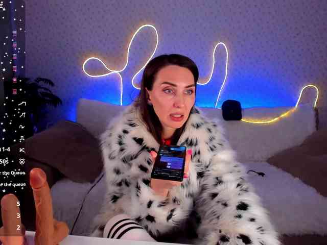 EternalLilith webcam