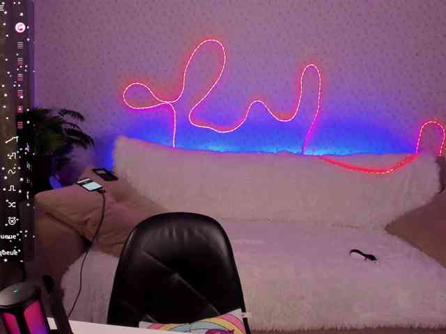 EternalLilith webcam