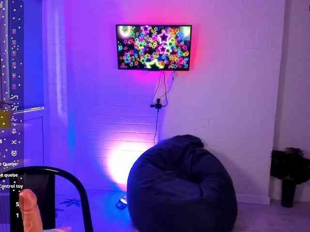 EternalLilith webcam