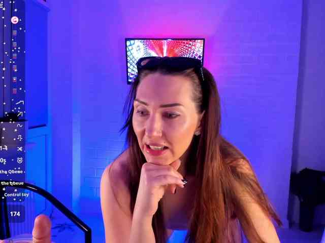 EternalLilith webcam