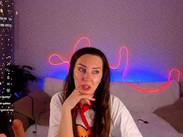 EternalLilith webcam