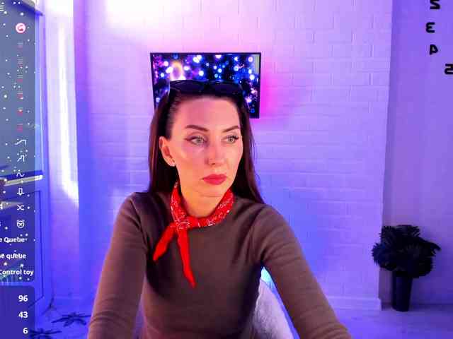 EternalLilith webcam