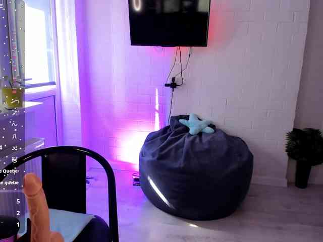 EternalLilith webcam