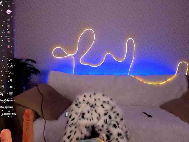 EternalLilith webcam