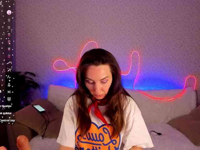 EternalLilith webcam