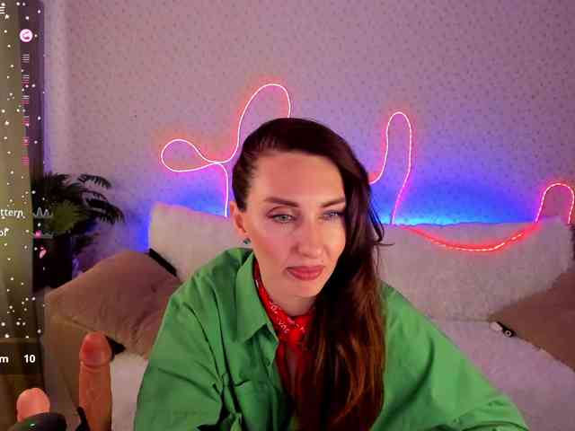 EternalLilith webcam