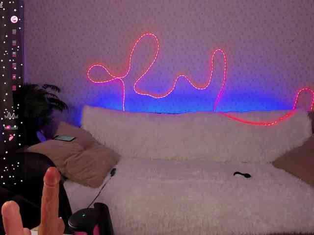 EternalLilith webcam