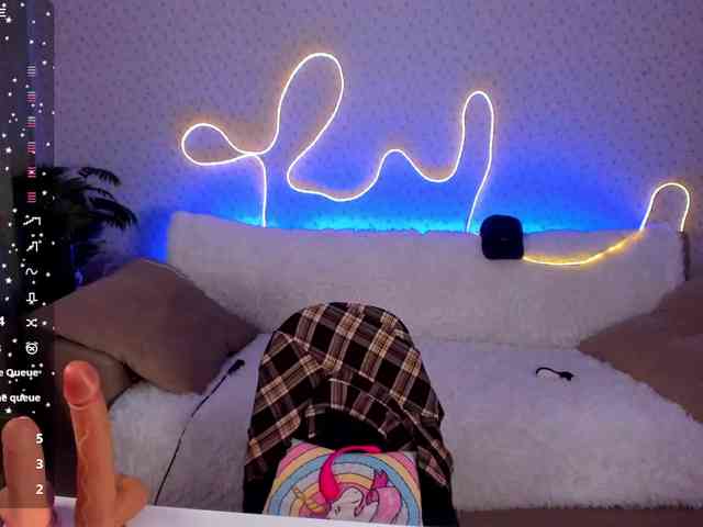 EternalLilith webcam