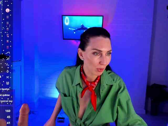 EternalLilith webcam