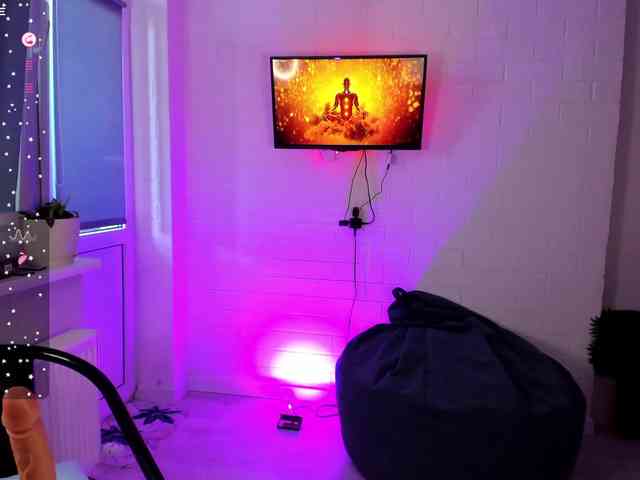 EternalLilith webcam