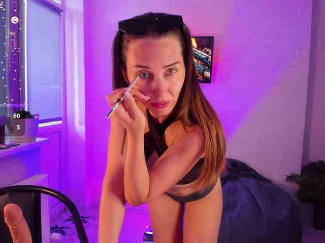 EternalLilith webcam
