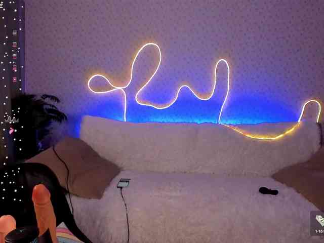 EternalLilith webcam