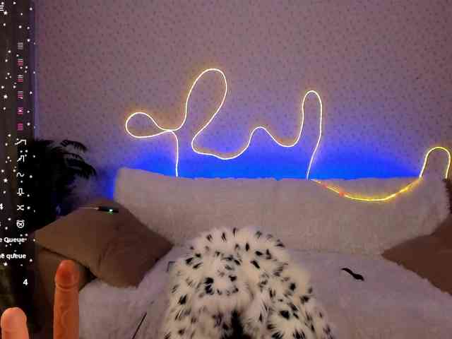 EternalLilith webcam