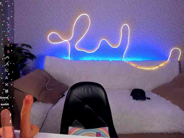 EternalLilith webcam