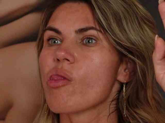 FeliciaKrige webcam