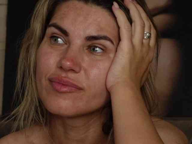 FeliciaKrige webcam