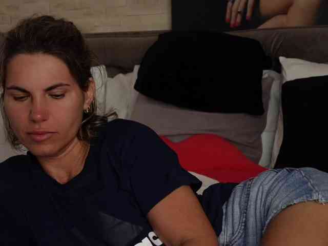 FeliciaKrige webcam