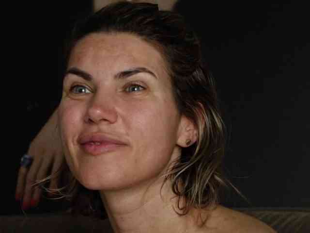 FeliciaKrige webcam