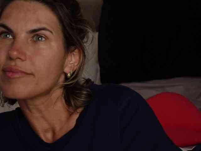 FeliciaKrige webcam