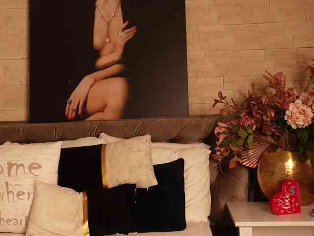 FeliciaKrige webcam