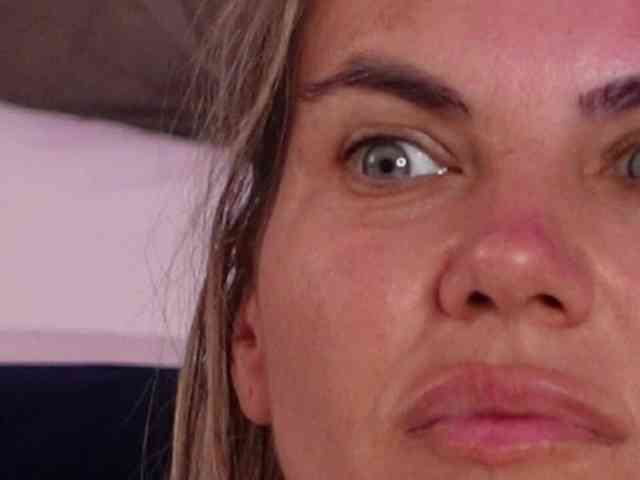 FeliciaKrige webcam