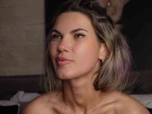 FeliciaKrige webcam