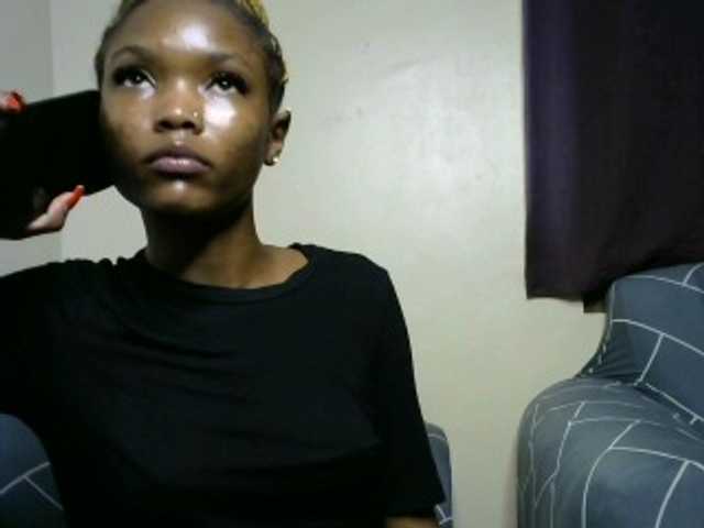 sumeyhia live cam on BongaCams