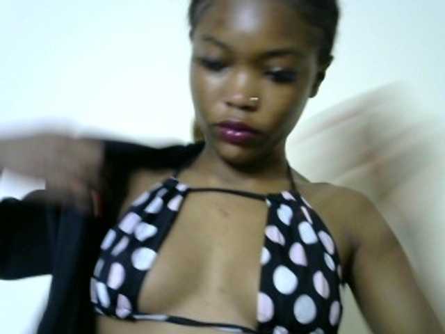 sumeyhia live cam on BongaCams