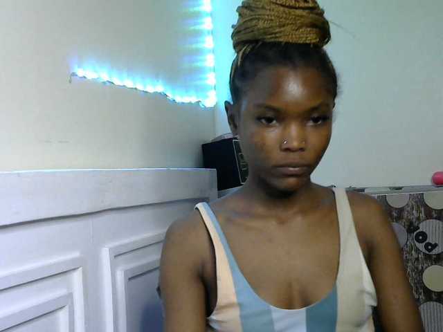 sumeyhia live cam on BongaCams