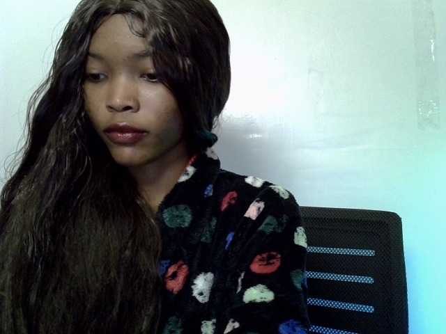 sumeyhia, live now on BongaCams