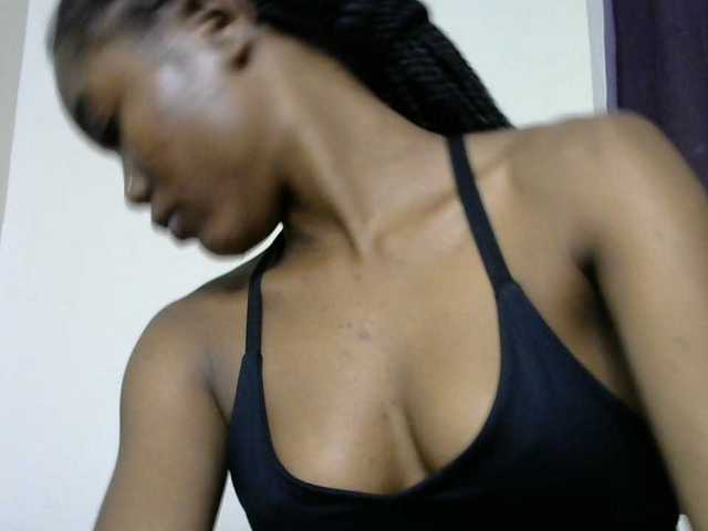 sumeyhia live cam on BongaCams
