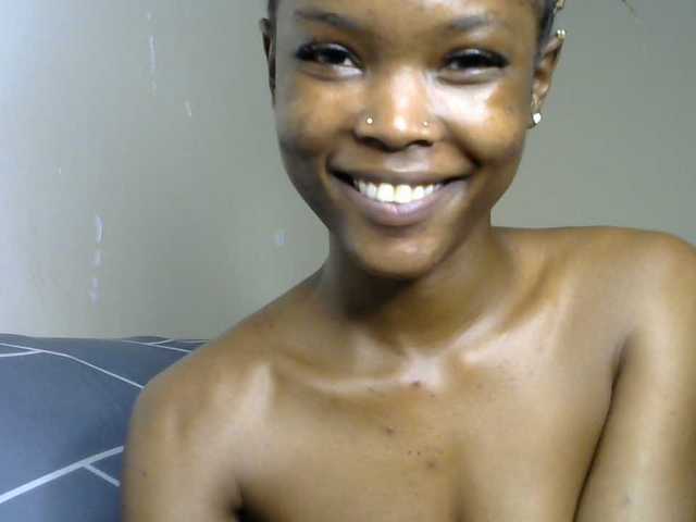 sumeyhia live cam on BongaCams
