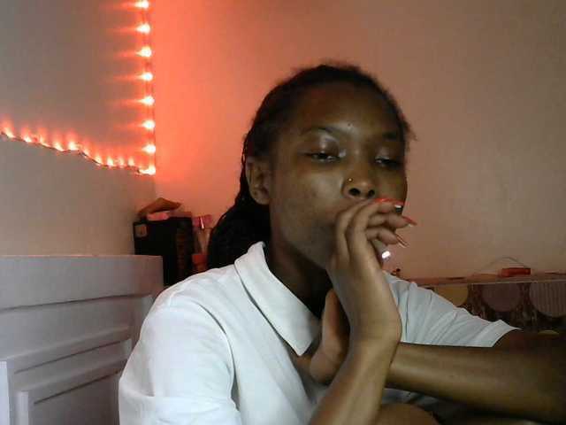 sumeyhia live cam on BongaCams