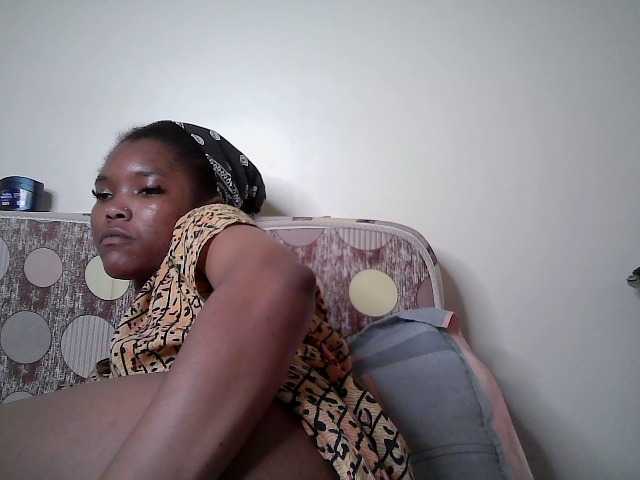 sumeyhia live cam on BongaCams