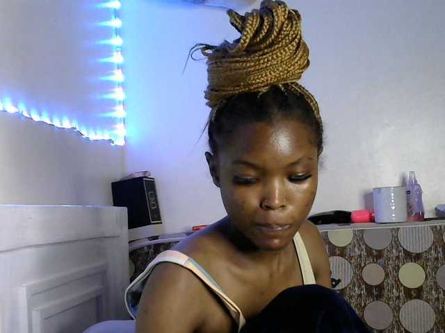 sumeyhia live cam on BongaCams