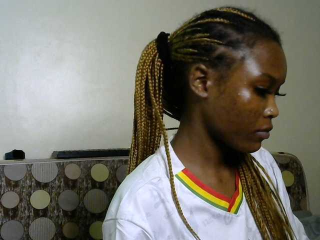 sumeyhia live cam on BongaCams
