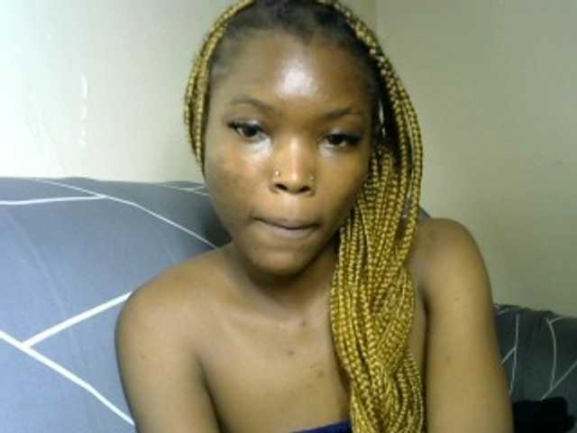 sumeyhia live cam on BongaCams