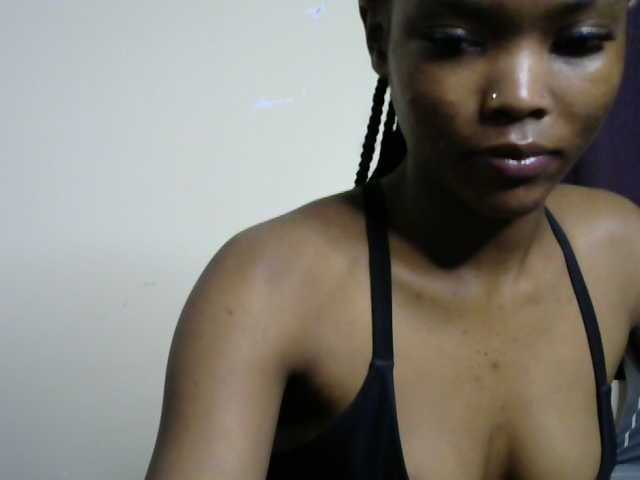 sumeyhia live cam on BongaCams