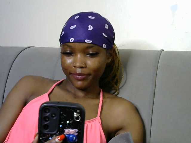 sumeyhia live cam on BongaCams