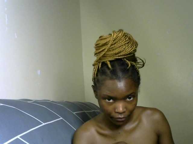 sumeyhia live cam on BongaCams