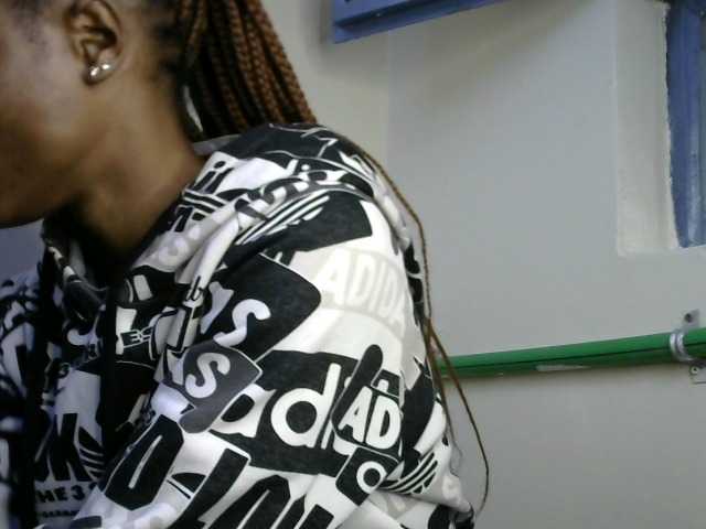 sumeyhia live cam on BongaCams