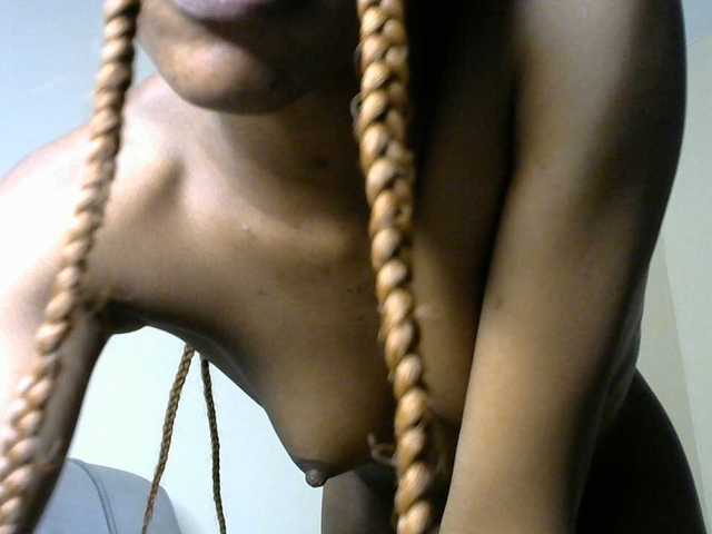 sumeyhia live cam on BongaCams