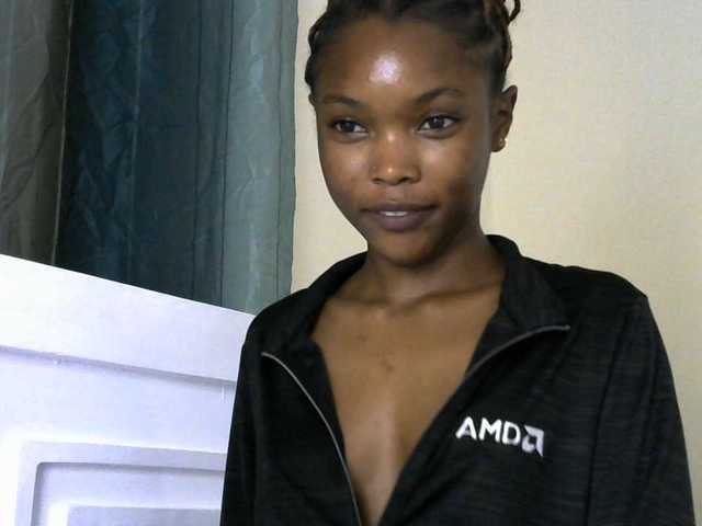 sumeyhia live cam on BongaCams