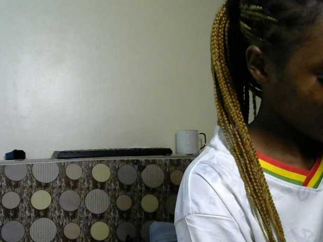 sumeyhia live cam on BongaCams