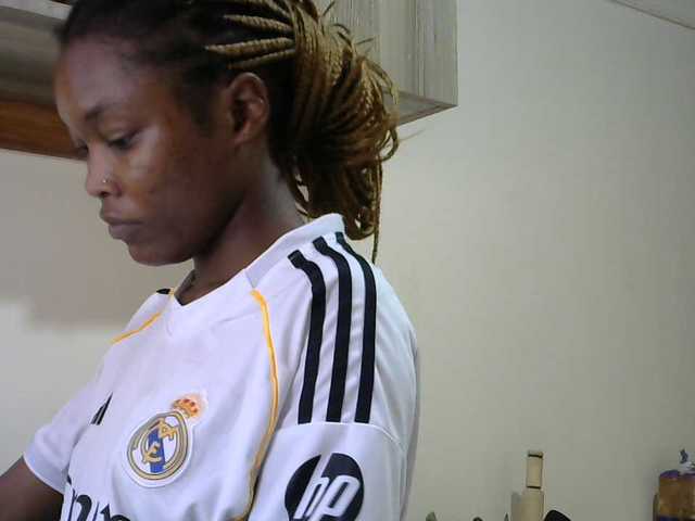 sumeyhia live cam on BongaCams
