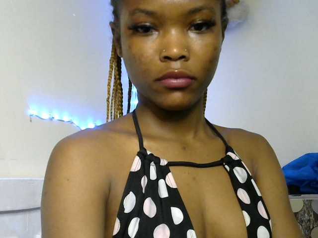 sumeyhia live cam on BongaCams