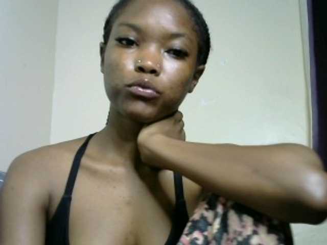 sumeyhia live cam on BongaCams