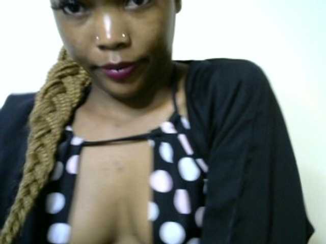 sumeyhia live cam on BongaCams