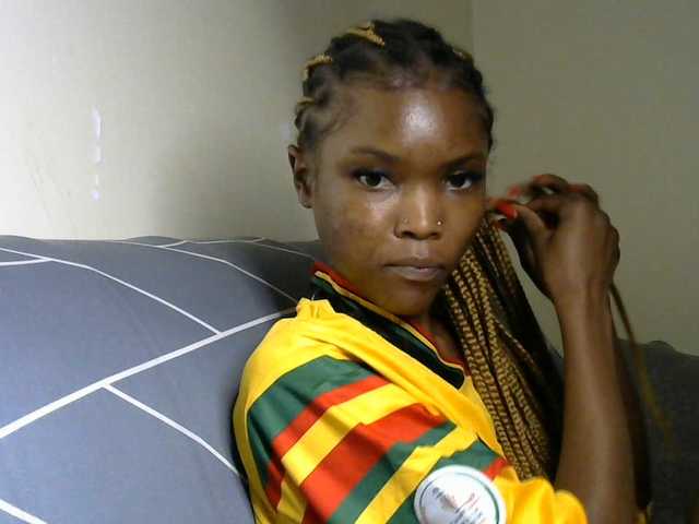 sumeyhia live cam on BongaCams