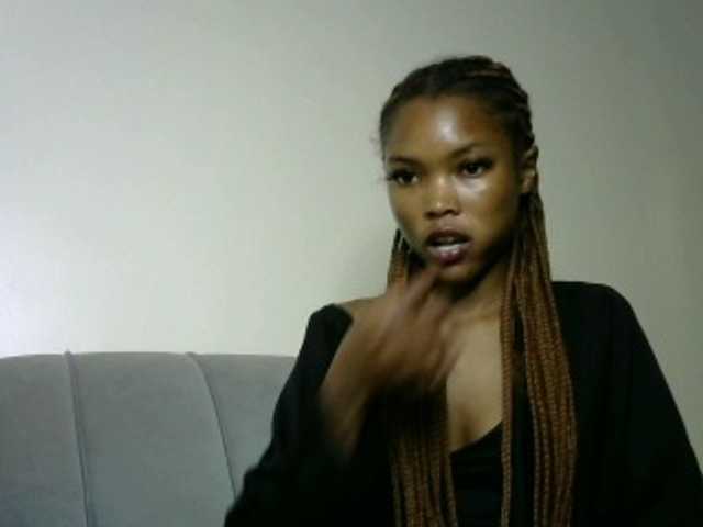 sumeyhia live cam on BongaCams